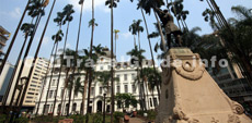 Places to go in Cali: Caicedo Square